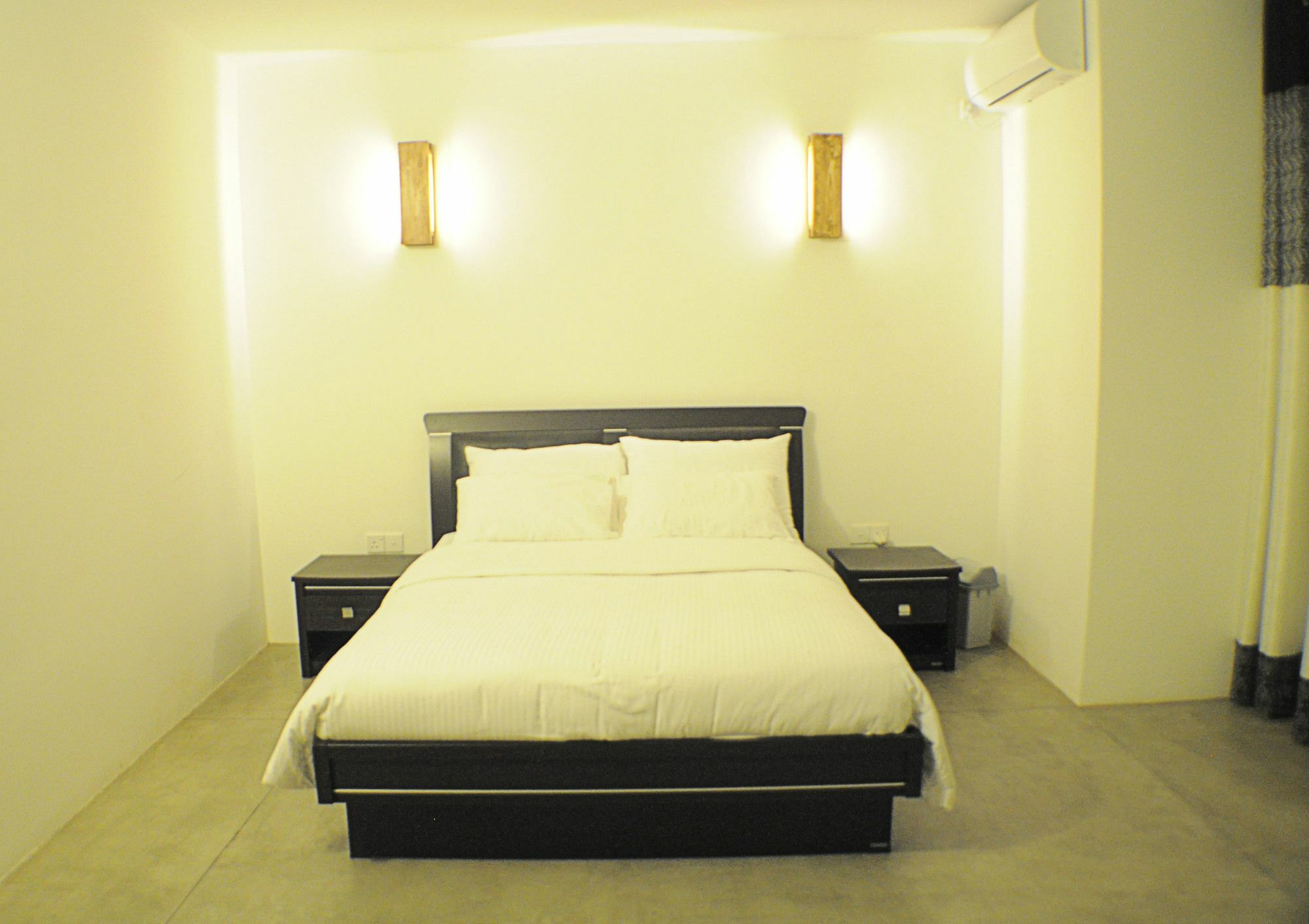 קנדי M&M Residence מראה חיצוני תמונה